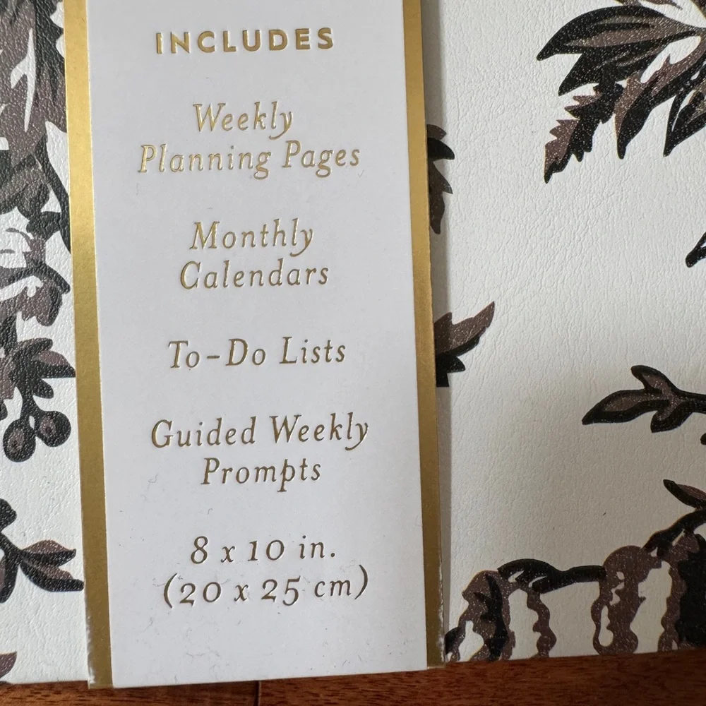 Laura Ashley 2025-2026 Agenda Planner, 18 Month, Monthly & Weekly Pages 8 x 10